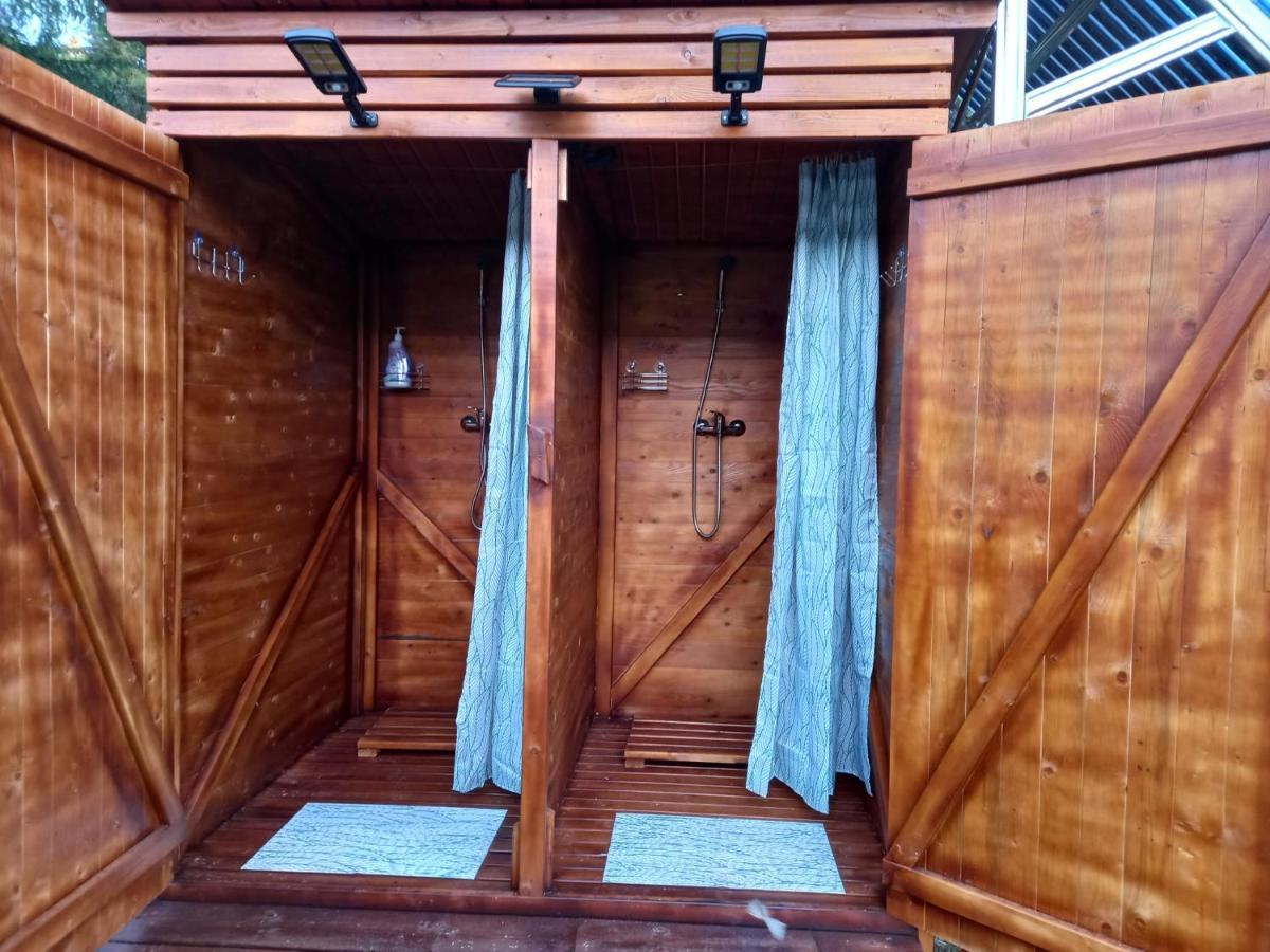 Cabanele Areama Neagra Izvoru Mureşului Exterior foto