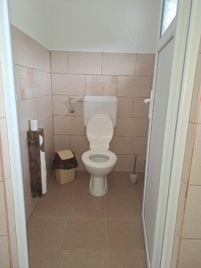 Cabanele Areama Neagra Izvoru Mureşului Exterior foto